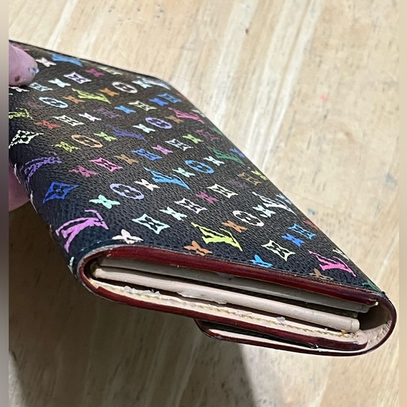 Louis Vuitton 2006 Multicolored Monogram Pattern Sarah Wallet - Picture 6 of 12